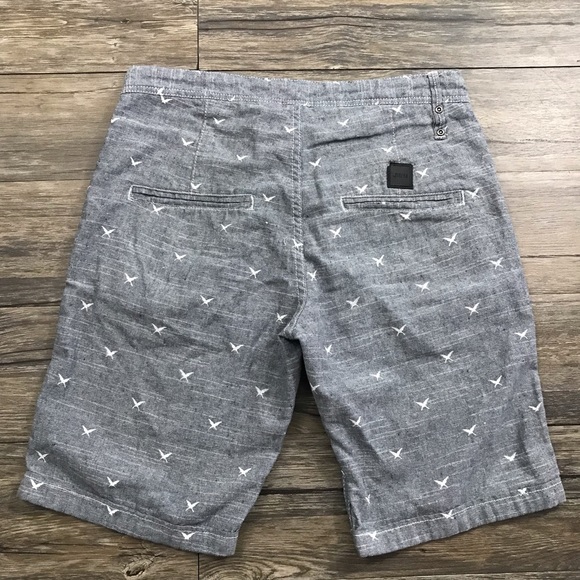 Publish Days Shorts Mens Sz 32 - Picture 5 of 5
